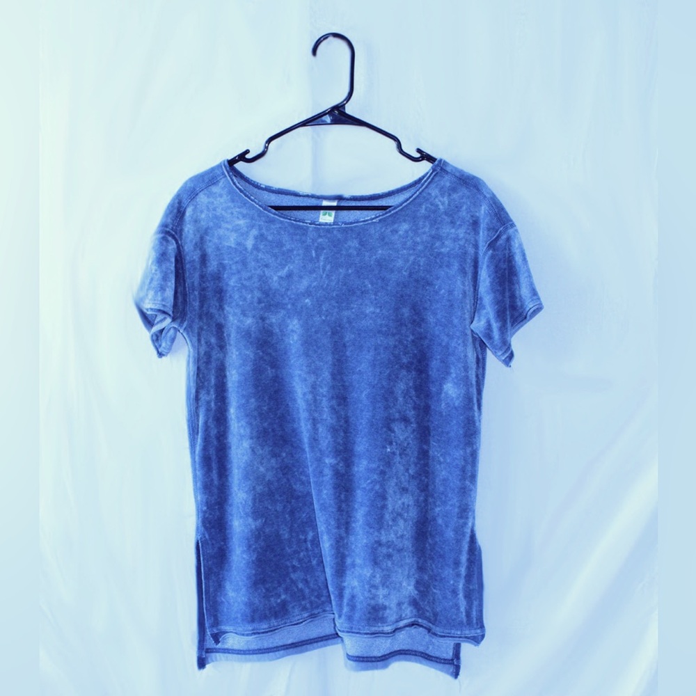 Blue Relaxed Cuffed Sleeve Green Tea T-Shirt